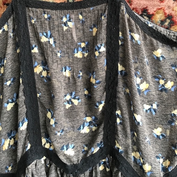 Free People Boho Peasant Pleated Floral Flow Tank - Picture 7 of 8